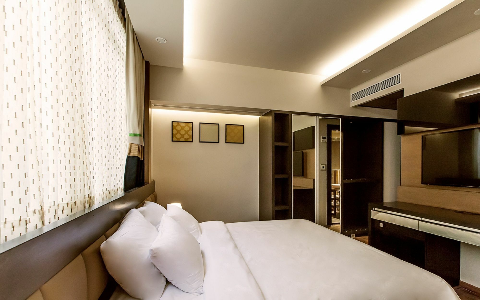 Minla Hotel Bangalore Ngoại thất bức ảnh