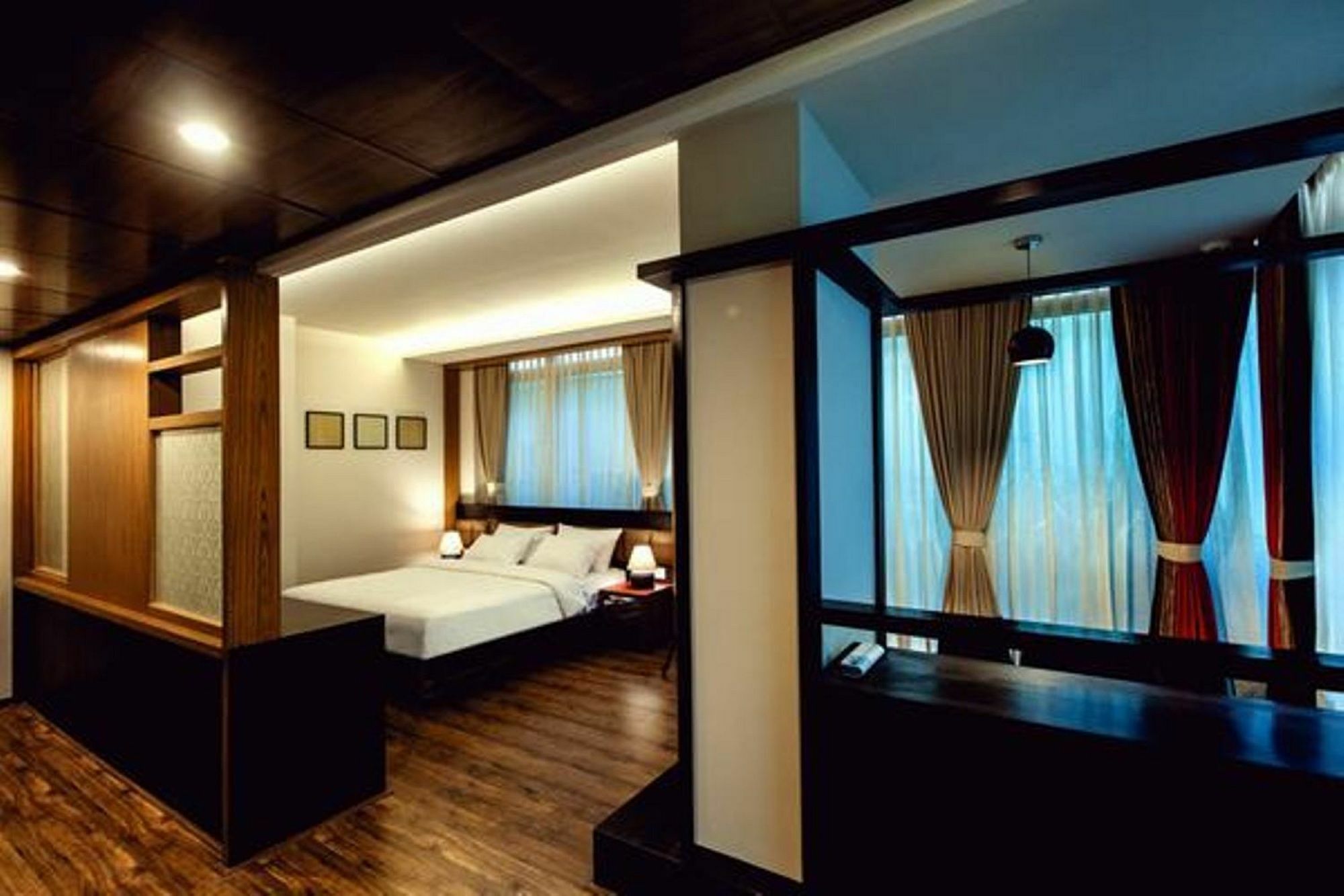 Minla Hotel Bangalore Ngoại thất bức ảnh